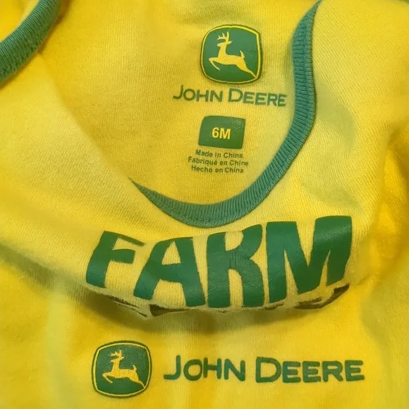 John Deere Kids / Baby  - Yellow and Green, Gray And Green Onesies 3-9 Month - Picture 3 of 8